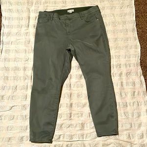 Ava & Viv Sage Green Skinny Jeans